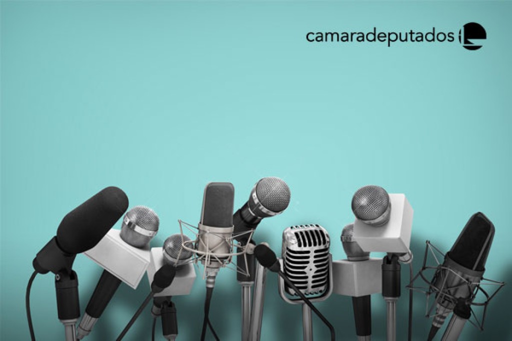 Debatedores pedem plano de transição para adolescentes que deixarão abrigos; assista